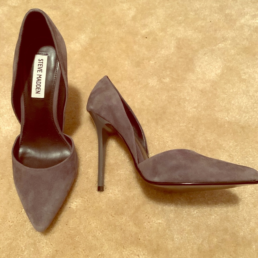 Steve Madden Gray Suede heels